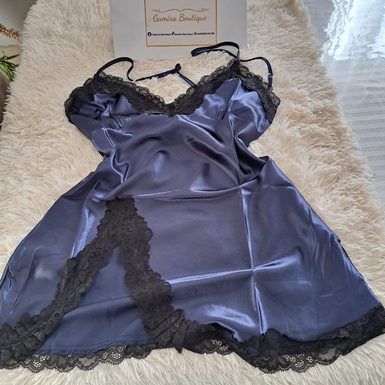 NUISETTE BLEU DE NUIT