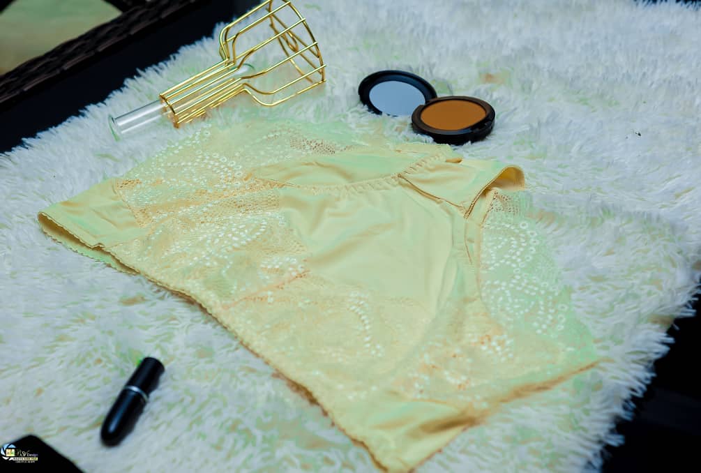 slip PLUS SIZE BEIGE A