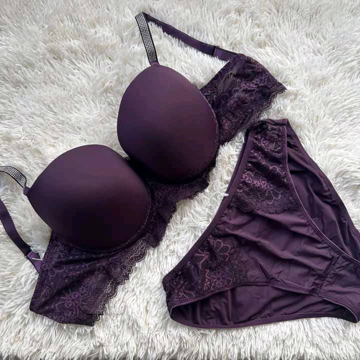 ENSEMBLE SOUTIEN-GORGE ET SLIP MAUVE
