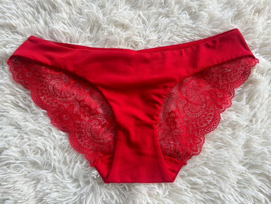 SLIP PETITE TAILLE ROUGE